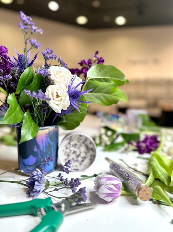 Blank Mason Candle Bar Candle Making Experience Skokie, IL Tock