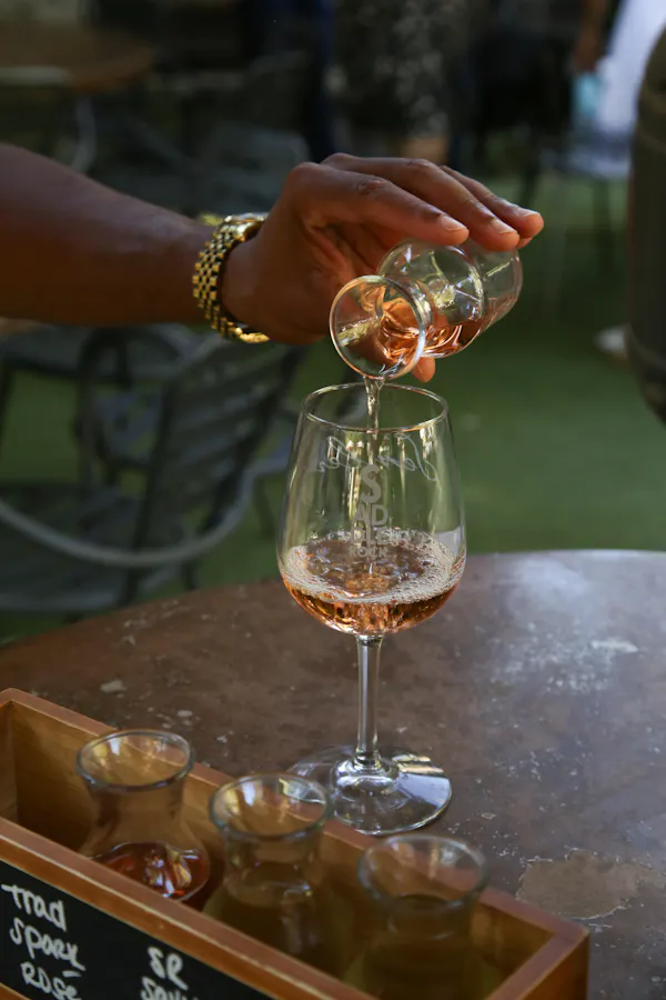 tableware, drinkware, stemware, alcoholic drink, barware, alcohol