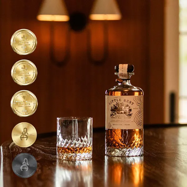 liquor, alcoholic drink, bottle, alcohol, barware, whisky