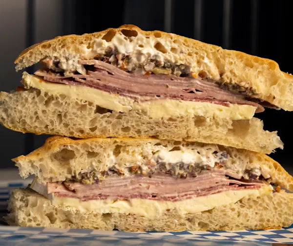food, ingredient, fast food, bread, sandwich, meat