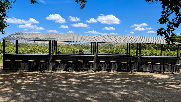 shade, sunlight, outdoor structure
