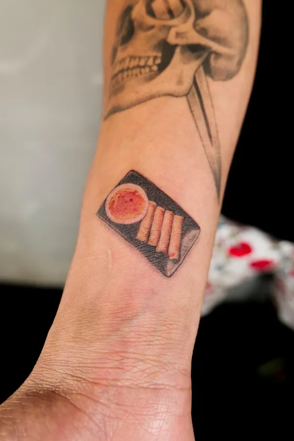 tattoo, finger, wrist, thumb, temporary tattoo, nail