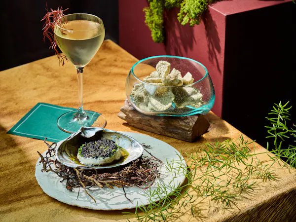 tableware, food, ingredient, stemware, serveware, wine glass
