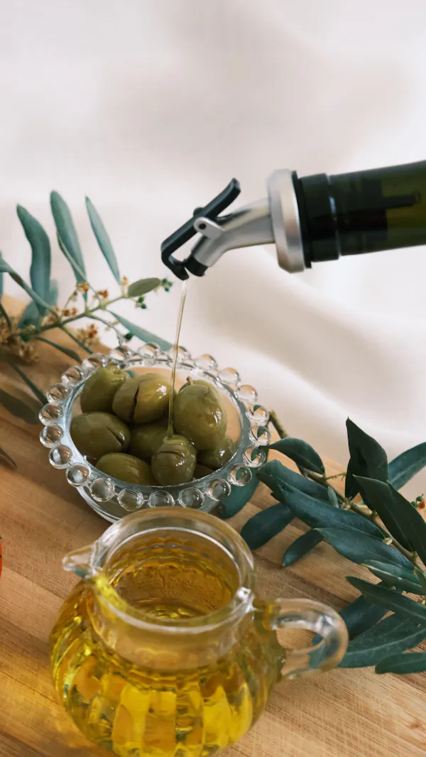 ingredient, tableware, bottle, olive oil, cooking oil, food