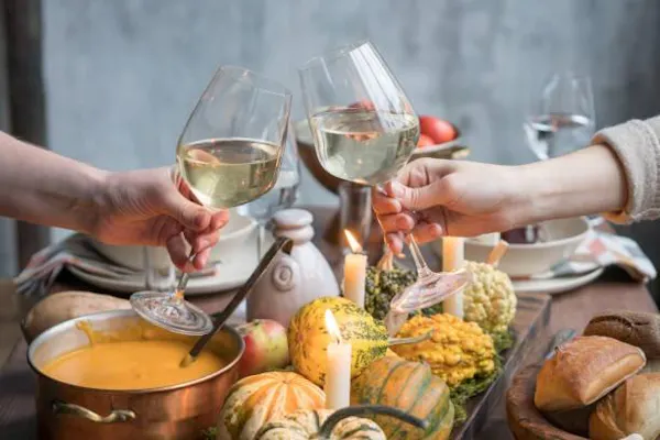 food, tableware, ingredient, drinkware, stemware, wine glass