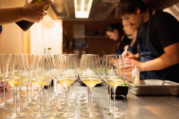 tableware, drinkware, stemware, alcoholic drink, barware, wine glass