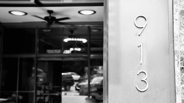 monochrome photography, monochrome, grey, metal, iron, glass