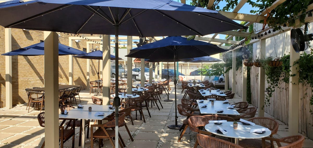 TasTe on Main Buda, TX Tock