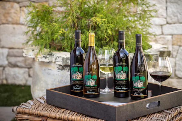 bottle, alcoholic drink, glass bottle, liquor, wine, wine bottle