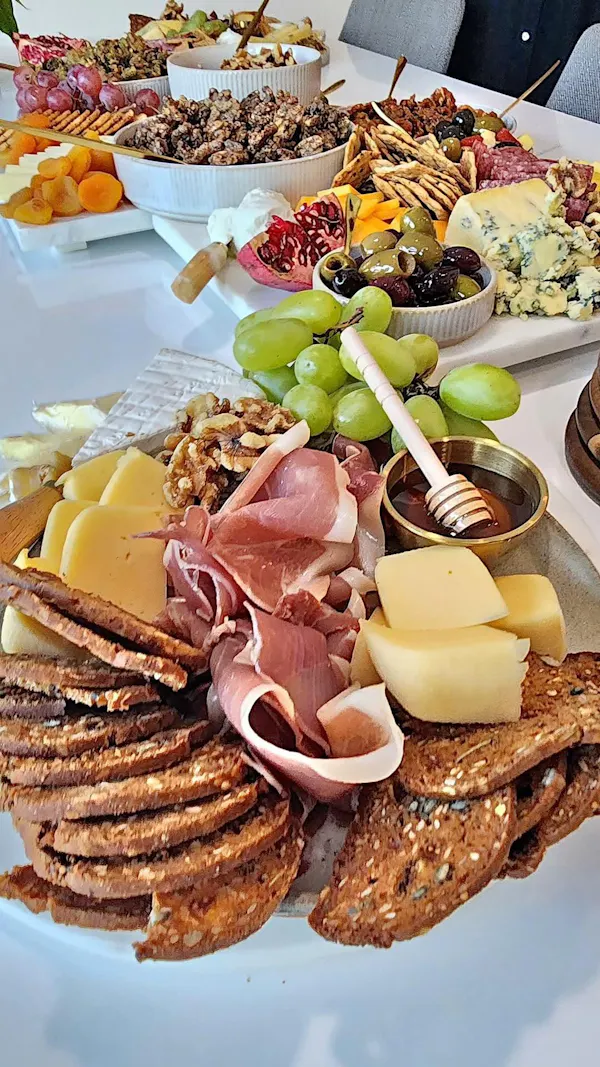 food, tableware, ingredient, finger food, cheese, salumi