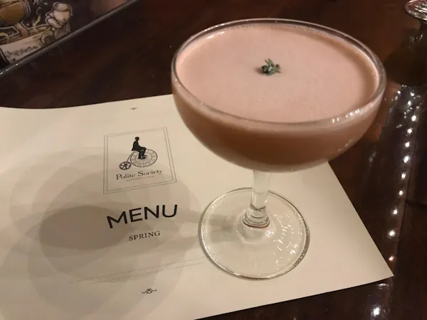 stemware, tableware, champagne glass, classic cocktail, cocktail, alcoholic drink