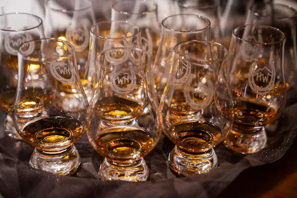 tableware, drinkware, stemware, tennessee whiskey, liquid, barware