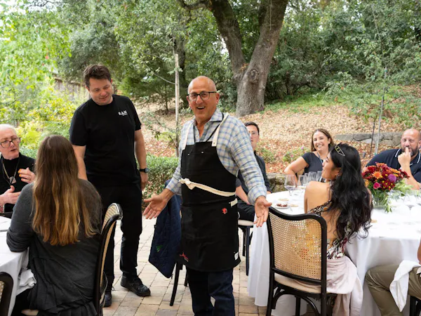 spring, tablecloth, restaurant, chair, chef, vacation