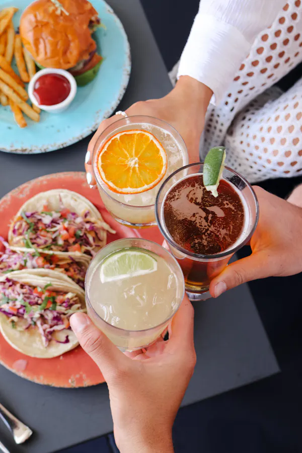 food, tableware, ingredient, fruit, lemon, alcoholic drink