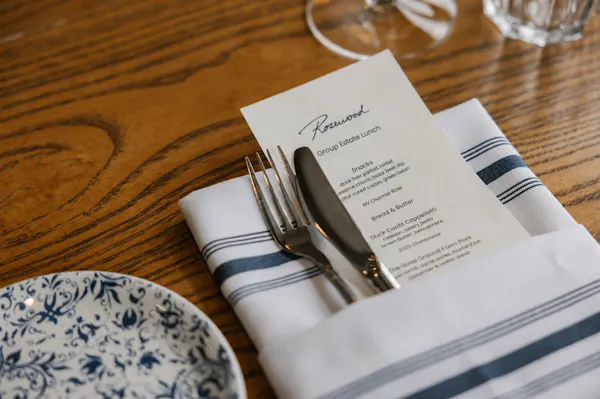 tableware, drinkware, serveware, stemware, cutlery, dishware