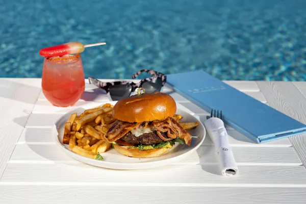 tableware, food, table, furniture, fried food, french fries