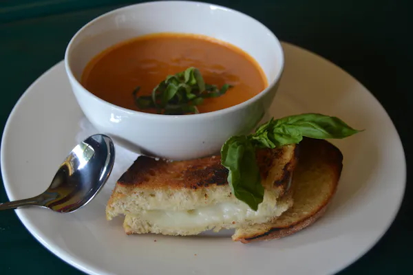food, tableware, ingredient, soup, bread, carrot and red lentil soup
