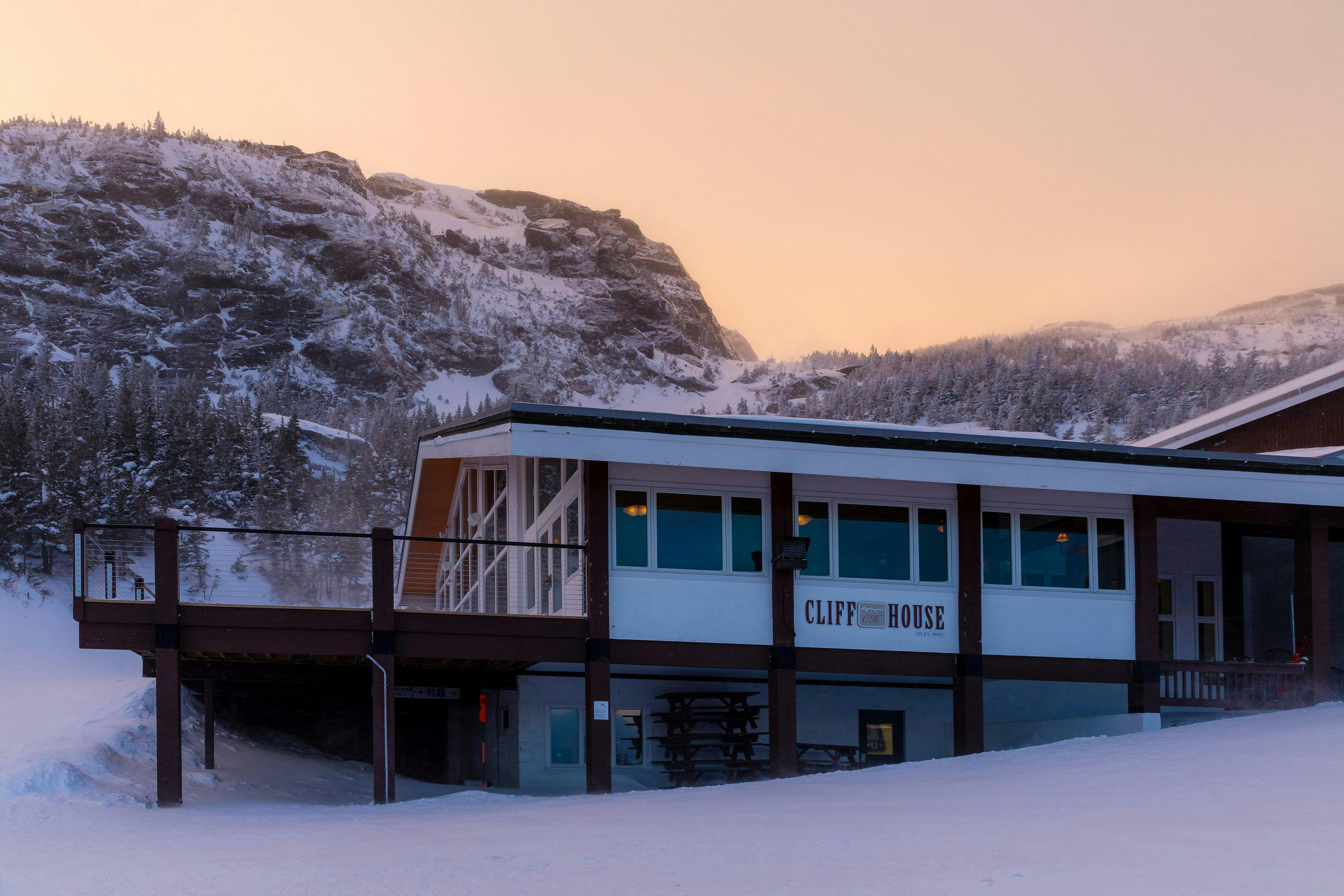 Cliff House Restaurant in Stowe