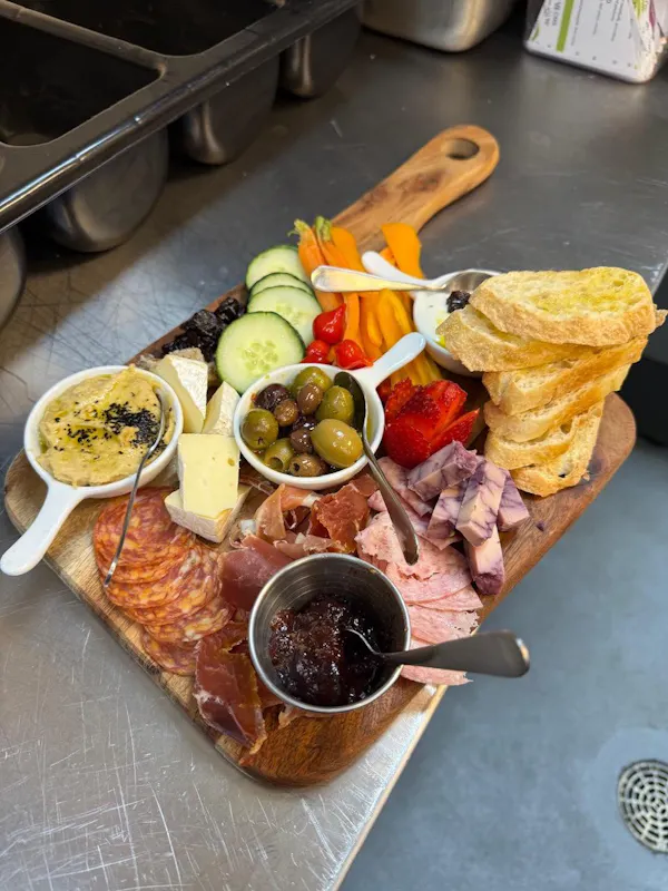 food, ingredient, tableware, finger food, meat, fruit