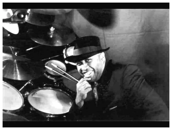 percussion, musical instrument, drum, membranophone, idiophone, hat