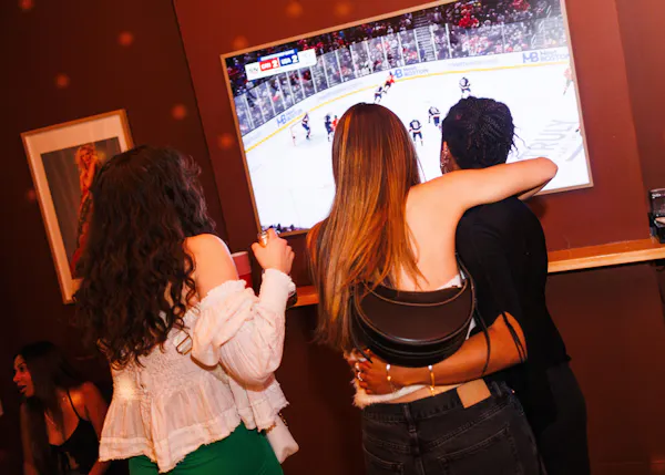 fun, display device, led-backlit lcd, television, night, lcd television
