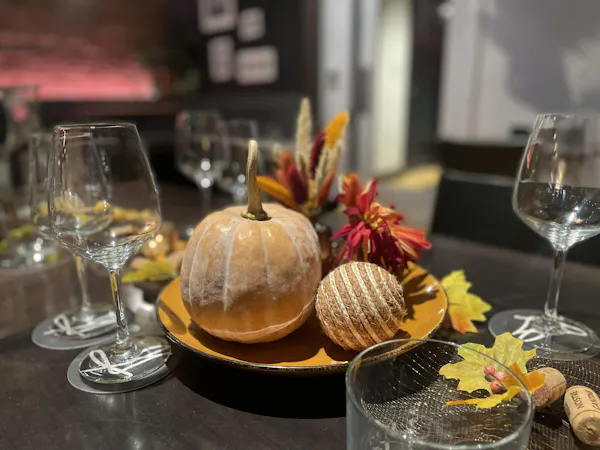 tableware, calabaza, pumpkin, winter squash, serveware, table
