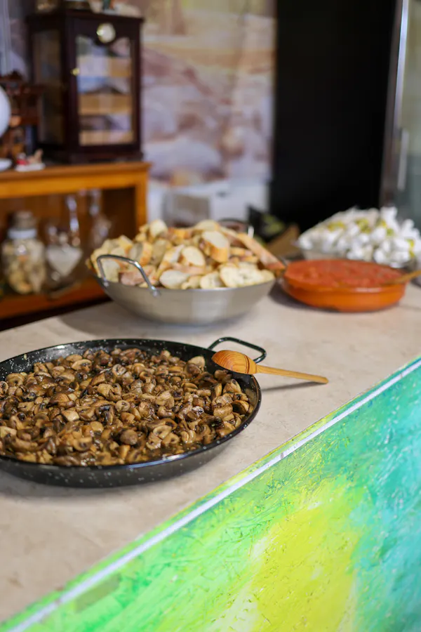 food, ingredient, produce, tableware, recipe, serveware