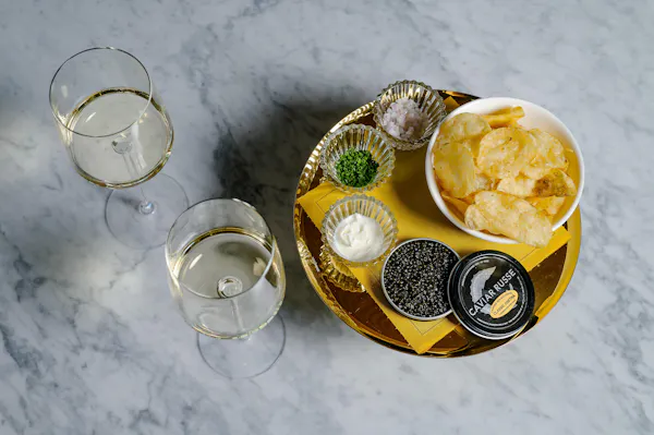 tableware, food, ingredient, serveware, liquor, barware
