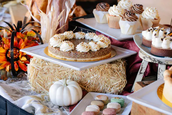 food, cake, ingredient, dessert, tableware, table