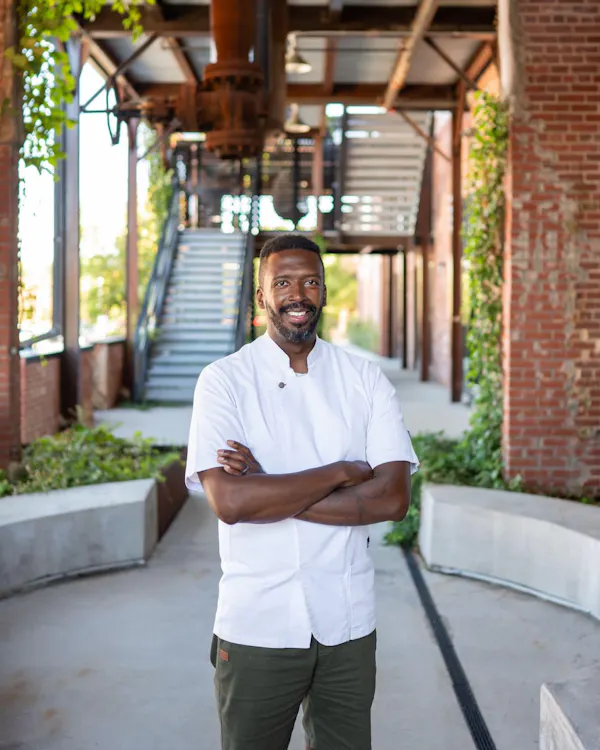 sleeve, collar, smile, dress shirt, chef