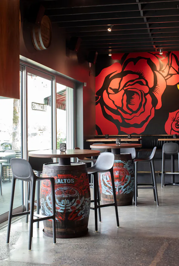 table, room, furniture, building, restaurant, chair