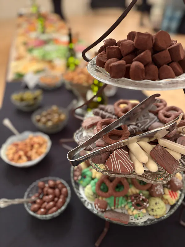 food, ingredient, finger food, tableware, dessert, chocolate truffle