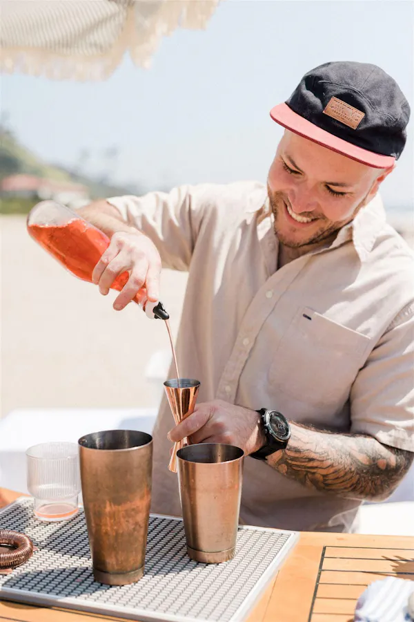 tableware, alcoholic drink, ingredient, drinkware, food, cocktail