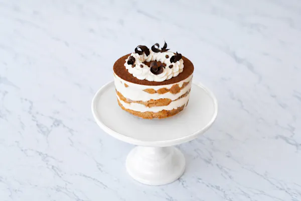 food, cake, tableware, dessert, cream, ingredient