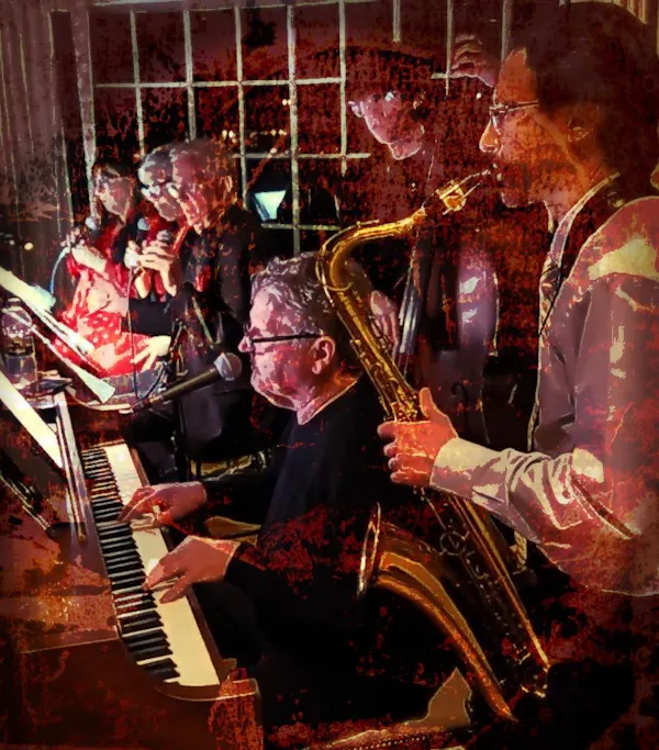 musical instrument, performing arts, entertainment, music, brass instrument, musician