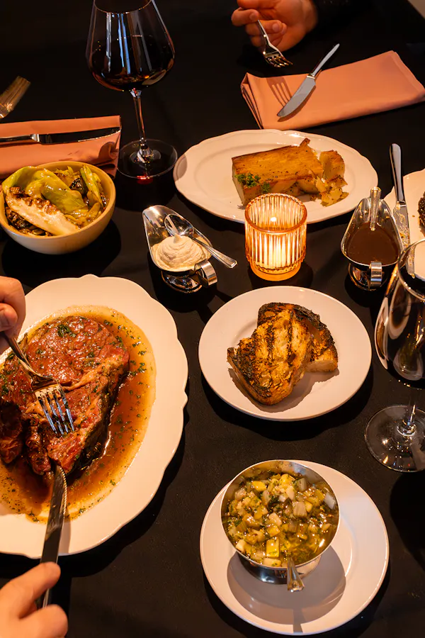 food, tableware, ingredient, dishware, serveware, stemware