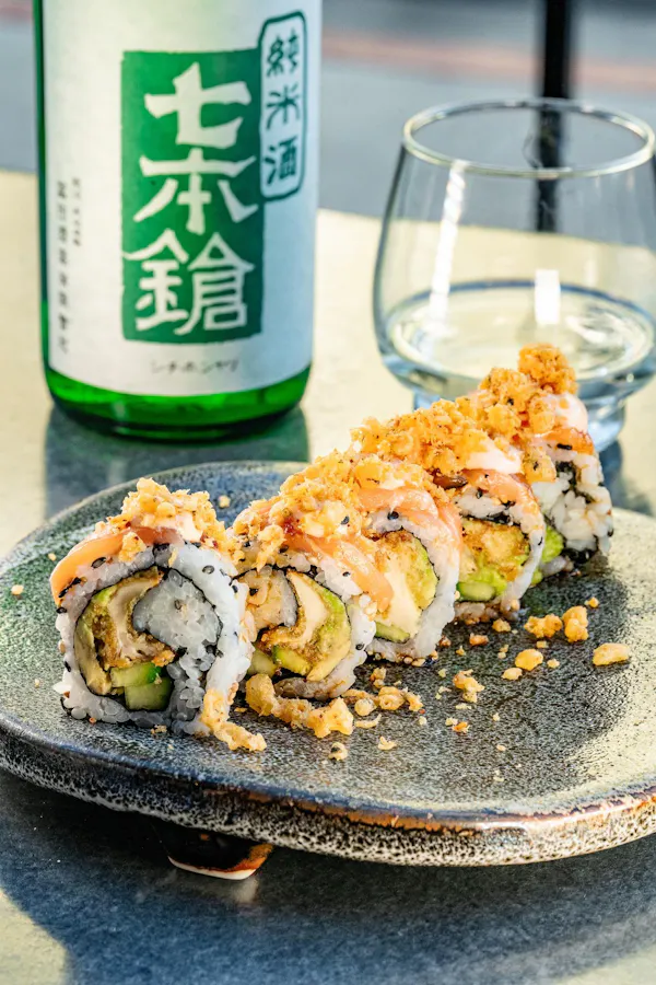 food, bottle, ingredient, sushi, alcoholic drink, california roll