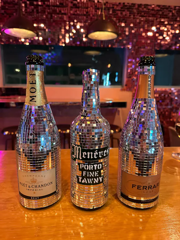 bottle, liquid, glass bottle, alcoholic drink, glass, liquor