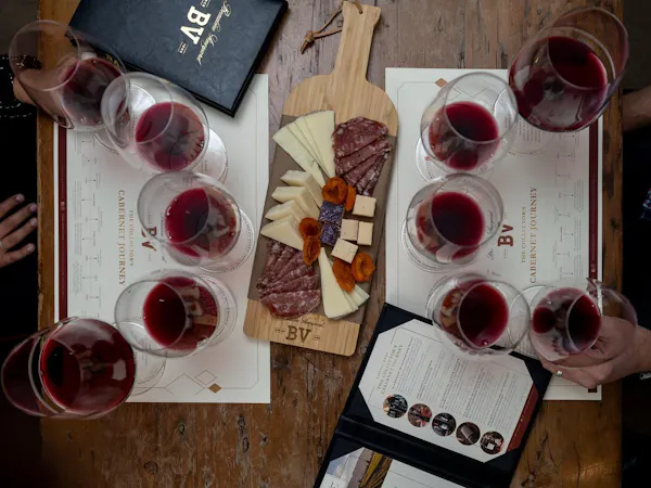 tableware, food, stemware, drinkware, ingredient, drink