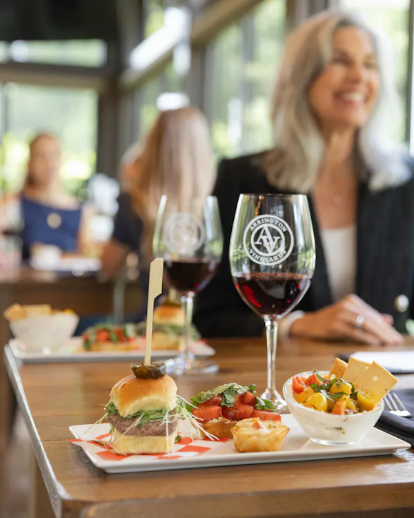 tableware, food, drinkware, stemware, barware, wine glass
