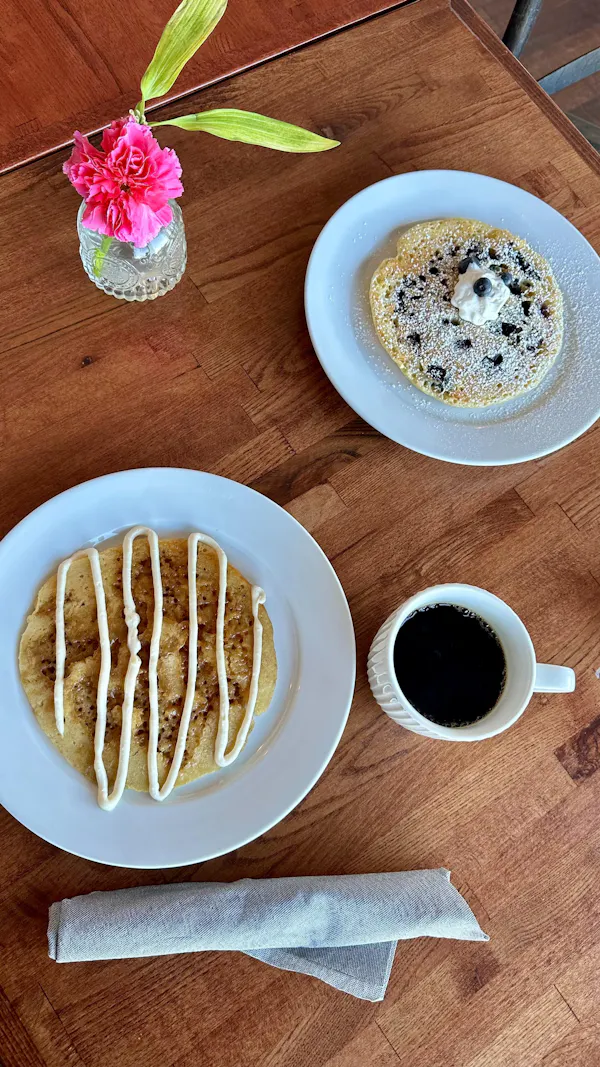 food, tableware, ingredient, dessert, coffee, cup