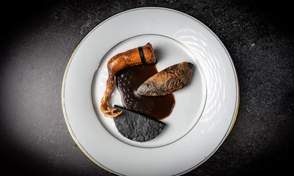food, ingredient, dishware, serveware, plate, culinary arts