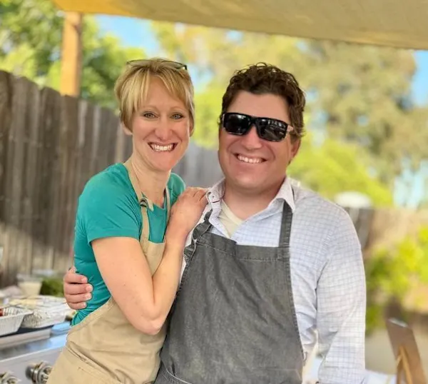smile, happiness, facial expression, apron, overall, sunglasses