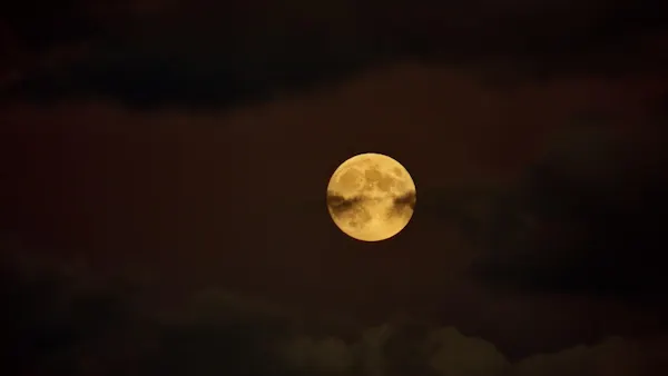 moon, photograph, atmospheric phenomenon, astronomical object, event, full moon