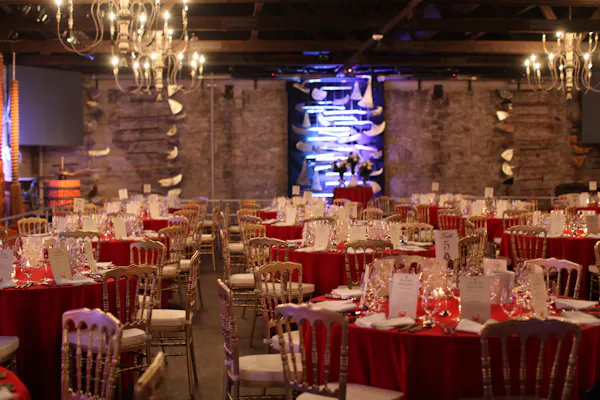 tablecloth, linens, furniture, lighting, banquet, ceiling