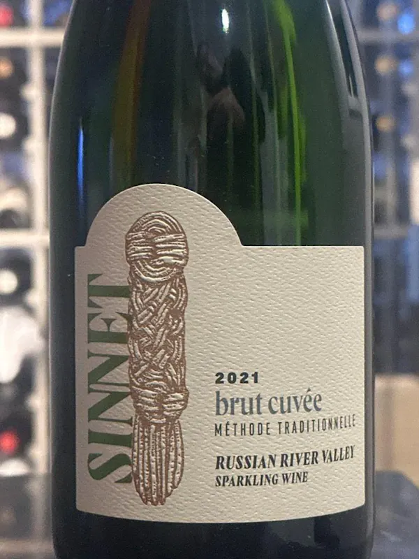 bottle, alcoholic drink, glass bottle, alcohol, wine bottle, liquor