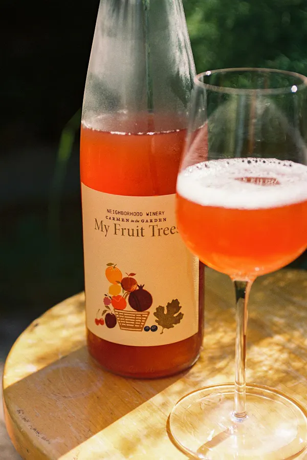 bottle, alcoholic drink, liquid, fruit, produce, alcohol