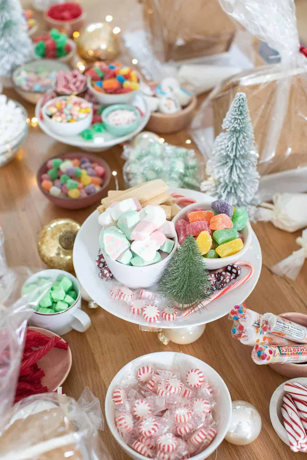food, candy, tableware, ingredient, dessert, serveware