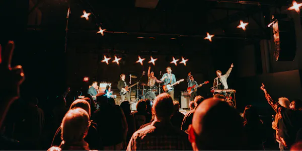 musical instrument, performing arts, chordophone, stage, guitarist, entertainment
