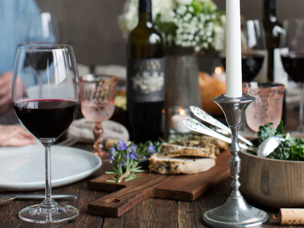 stemware, tableware, drinkware, wine glass, serveware, barware